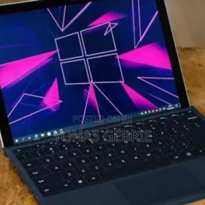 New Laptop Microsoft Surface Pro 7 16GB Intel Core I7 SSD 512GB