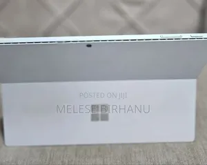 New Laptop Microsoft Surface Pro 7 16GB Intel Core I7 SSD 256GB
