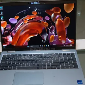 Photo - New Laptop Dell Latitude 5540 16GB Intel Core I7 SSD 512GB