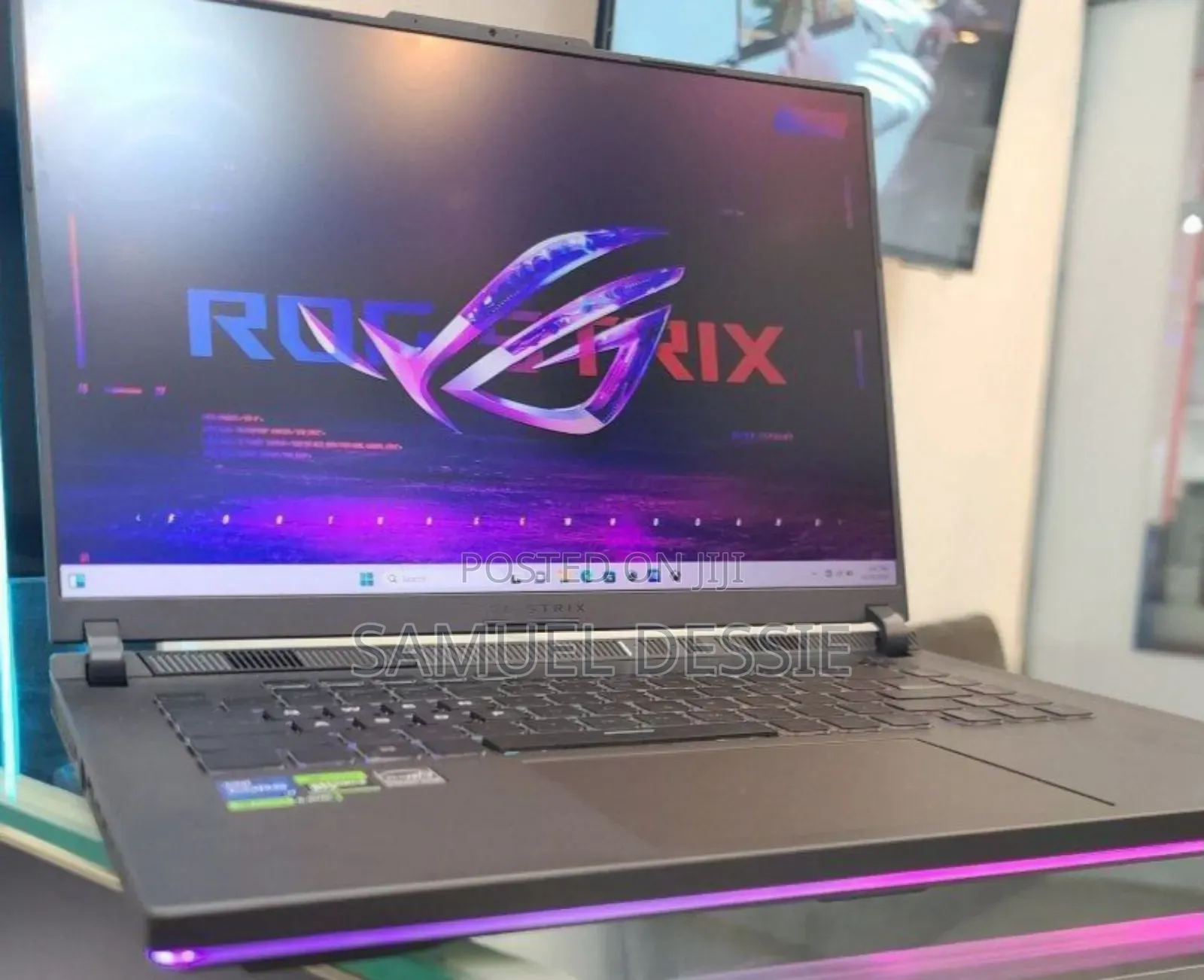New Laptop Asus ROG Strix G16 G614 16GB Intel Core I7 SSD 1T