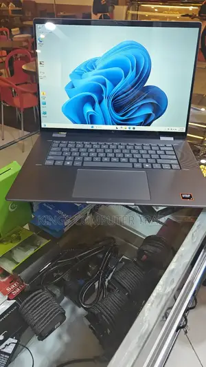 New Laptop HP Envy X360 16GB AMD Ryzen 7 SSD 512GB
