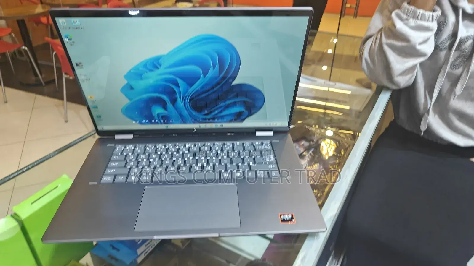 New Laptop HP Envy X360 16GB AMD Ryzen 7 SSD 512GB