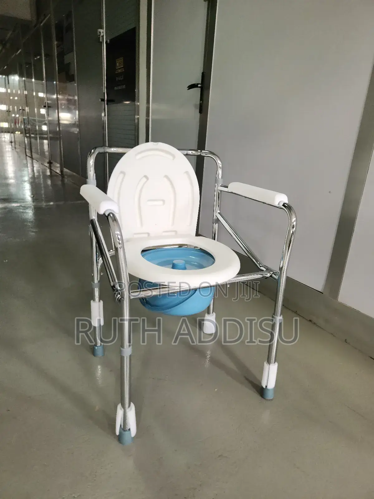Toilet Chair法院commode Chair沒事commode Chair台面commode Chair