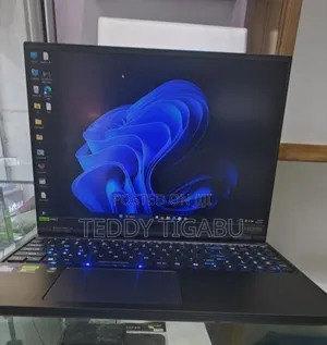 New Laptop Acer Predator Helios 300 32GB Intel Core I9 SSD 2T