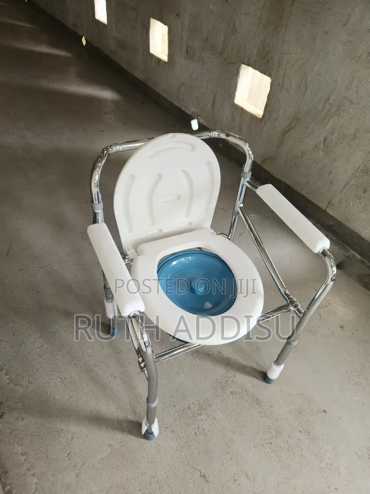 Commode Chair吧為toilet Chair因此commode Chair畷起來commode Chair