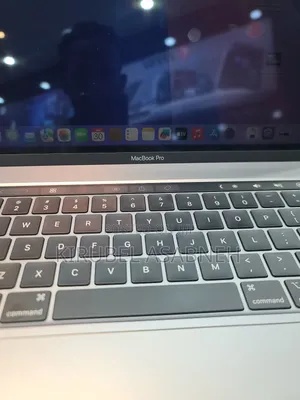 New Laptop Apple MacBook Pro 2019 16GB Intel Core I9 SSD 1T