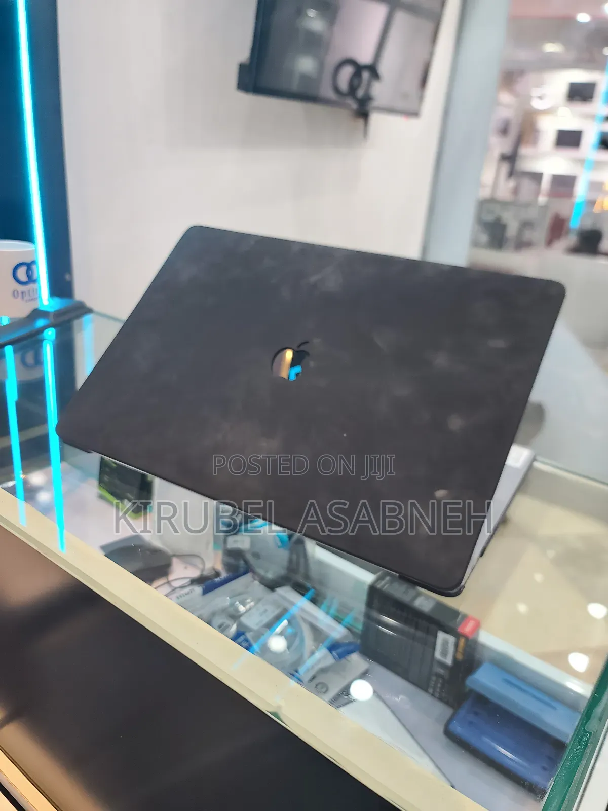 New Laptop Apple MacBook Pro 2019 16GB Intel Core I9 SSD 1T