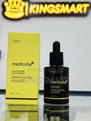 Photo - Glutathione Lipsome 5% + Niancinamide 5% Medicube Glow Serum