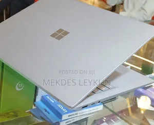 New Laptop Microsoft Surface Pro 9 16GB Intel Core I7 SSD 512GB