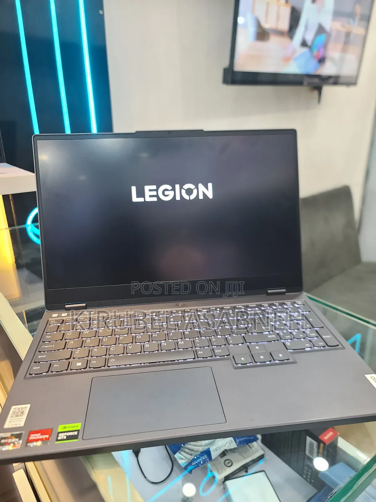 New Laptop Lenovo Legion 5 16GB AMD Ryzen 7 SSD 1T