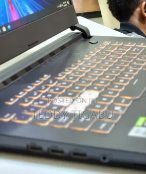 New Laptop Asus ROG Strix G15 16GB Intel Core I7 SSD 512GB