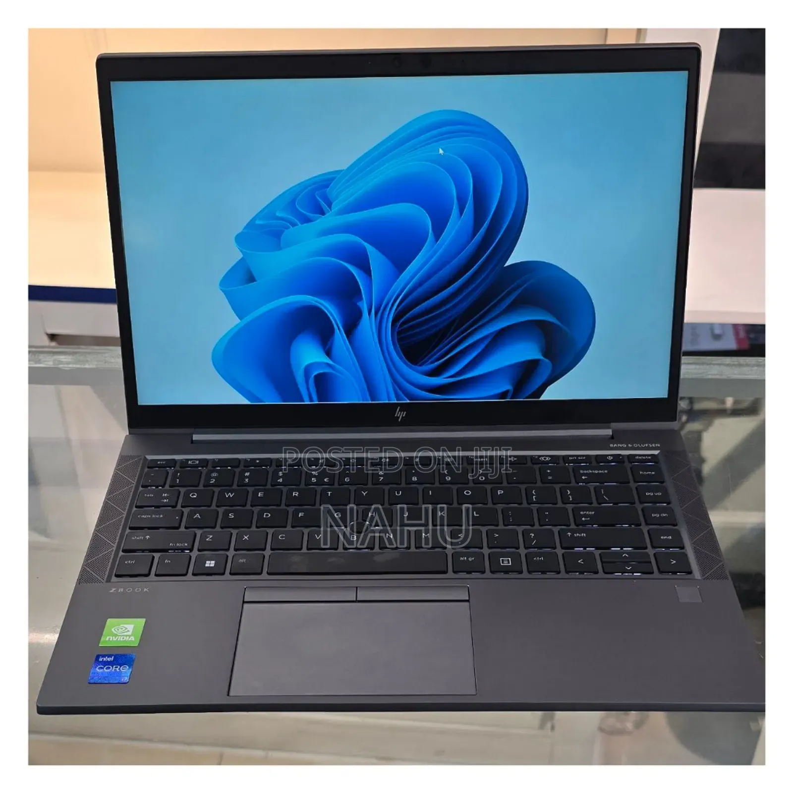 New Laptop HP ZBook 14 16GB Intel Core I7 SSD 512GB