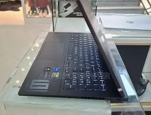 New Laptop HP Omen 16 16GB Intel Core I7 SSD 1T
