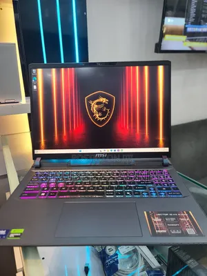 New Laptop MSI Vector 17 HX AI A2XWJG 16GB Intel Core Ultra 7 SSD 512GB