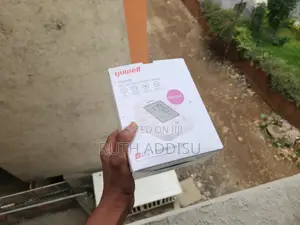 Photo - Digital Blood Pressuer Monitor沒用bp Monitor Digital Bp