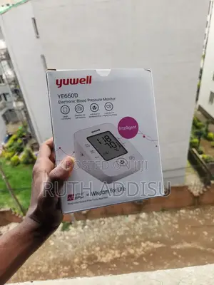 Photo - Digital Blood Pressuer Monitor鎮長bp Monitor跟隨digital Bp New