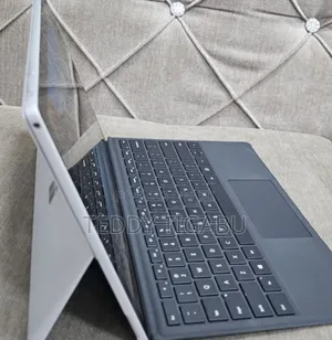 Laptop Microsoft Surface Pro 7 16GB Intel Core I7 SSD 256GB