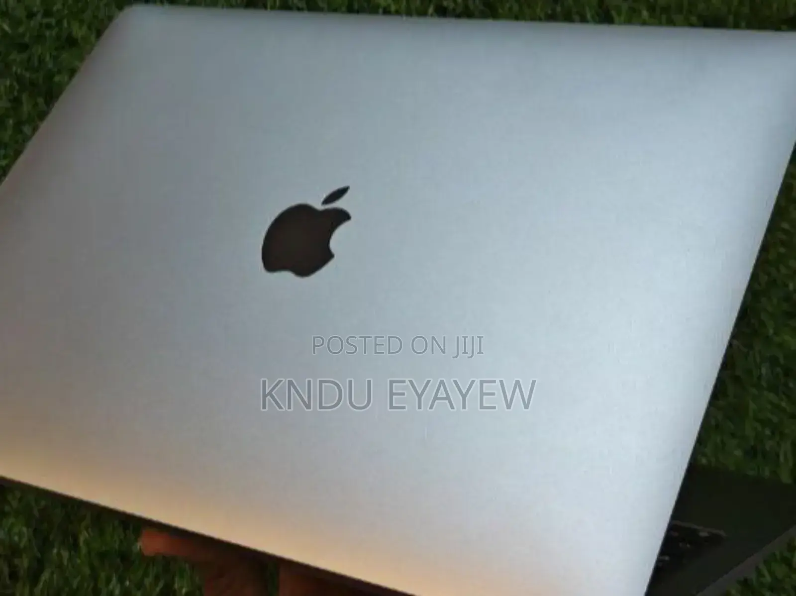 New Laptop Apple MacBook Air 2020 M1 8GB Intel Core M SSD 256GB