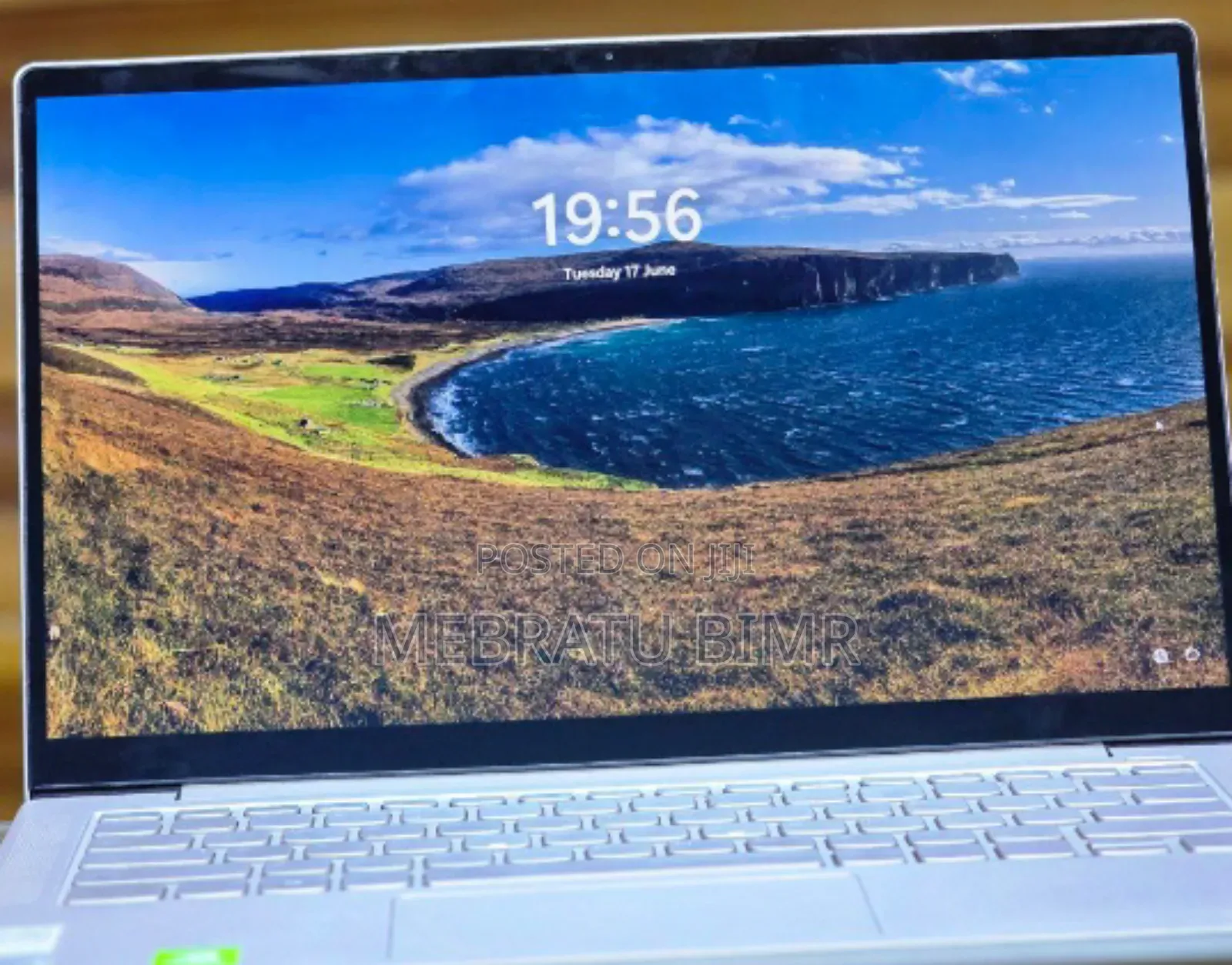 New Laptop Lenovo Yoga 910 8GB Intel Core I5 SSD 512GB