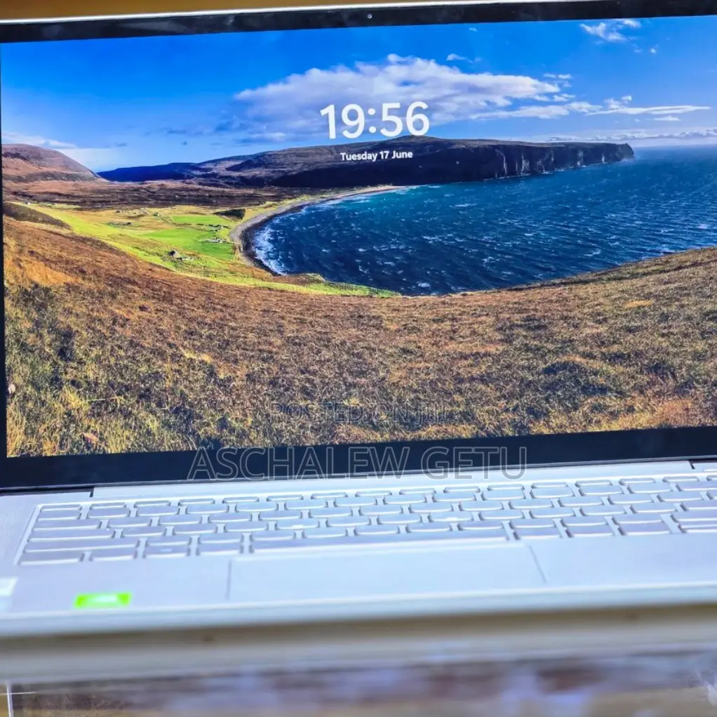 New Laptop Lenovo Yoga 2 8GB Intel Core I5 SSD 512GB