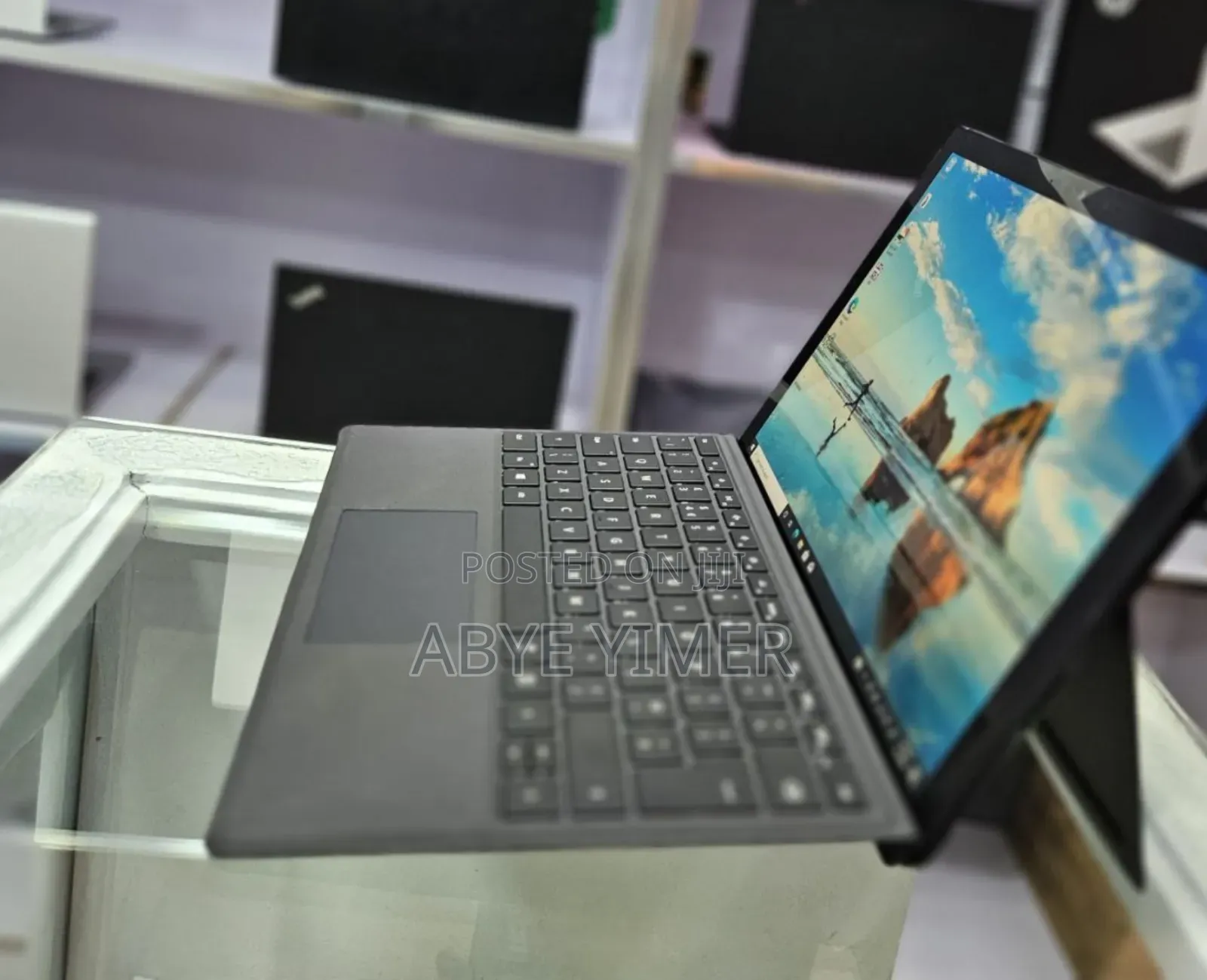 New Laptop Microsoft Surface Pro 7 16GB Intel Core I7 SSD 512GB