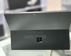 New Laptop Microsoft Surface Pro 7 16GB Intel Core I7 SSD 512GB