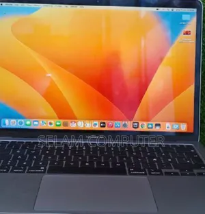 Photo - New Laptop Apple MacBook Air 2022 M2 8GB Apple M1 SSD 256GB