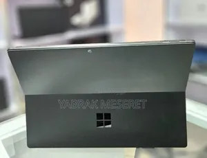 New Laptop Microsoft Surface Pro 7 16GB Intel Core I7 SSD 512GB