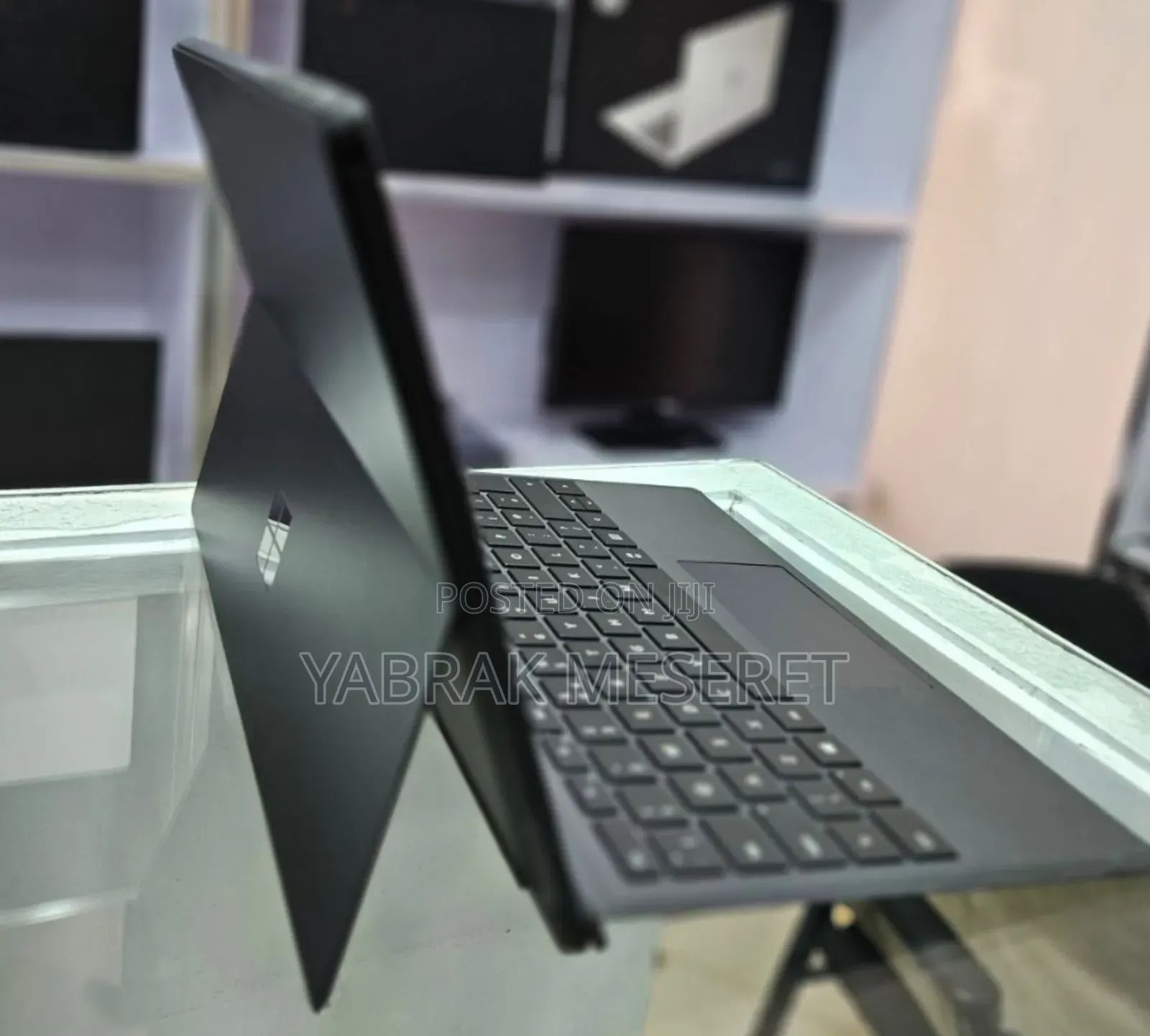 New Laptop Microsoft Surface Pro 7 16GB Intel Core I7 SSD 512GB