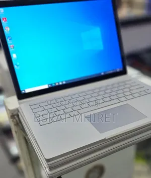 New Laptop Microsoft Surface Book 3 16GB Intel Core I7 SSD 256GB