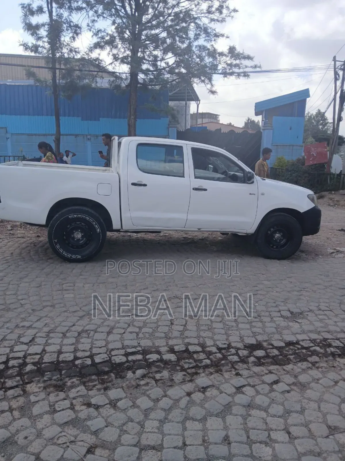 Toyota Hilux 2010 White