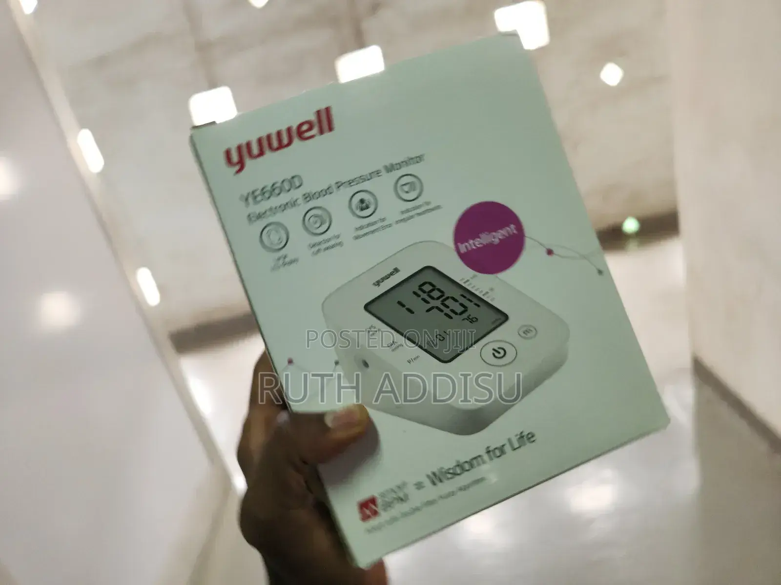 Digital Blood Pressuer Monitor只是medical Blood Pressure Monit