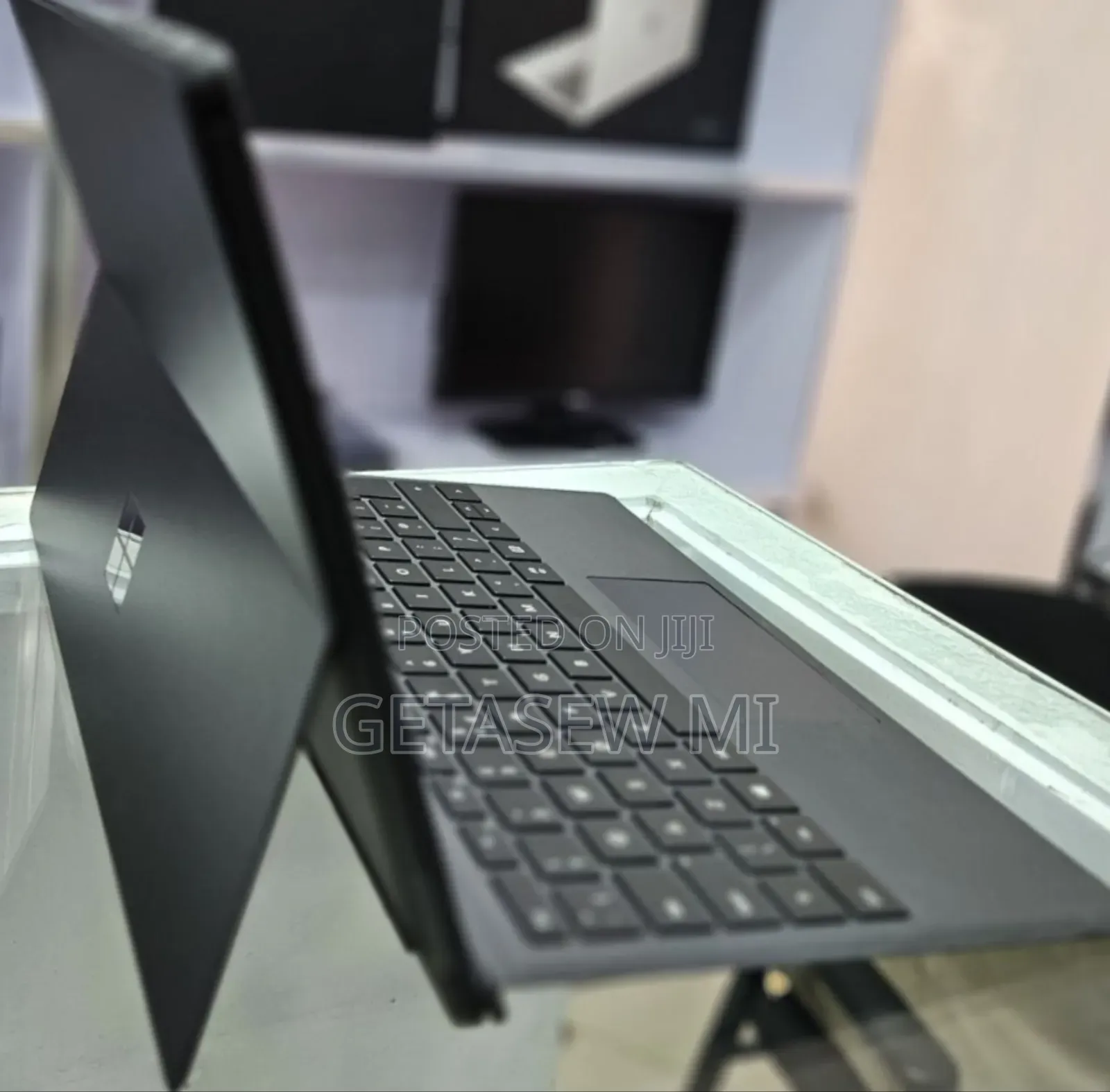 New Laptop Microsoft Surface Pro 7 16GB Intel Core I7 SSD 512GB