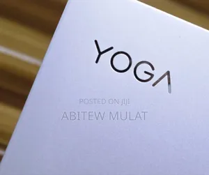 New Laptop Lenovo Yoga 700 8GB Intel Core I5 SSD 512GB