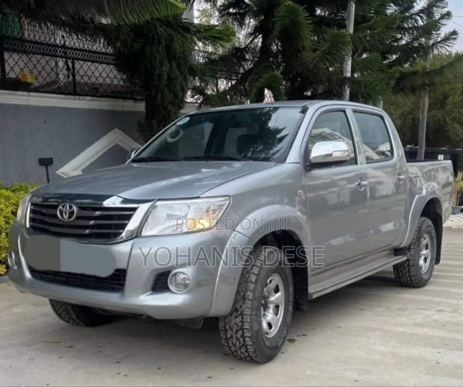 Toyota Hilux 2015 Silver