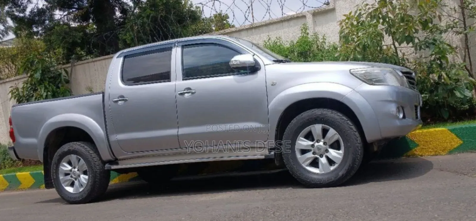 Toyota Hilux 2015 Silver