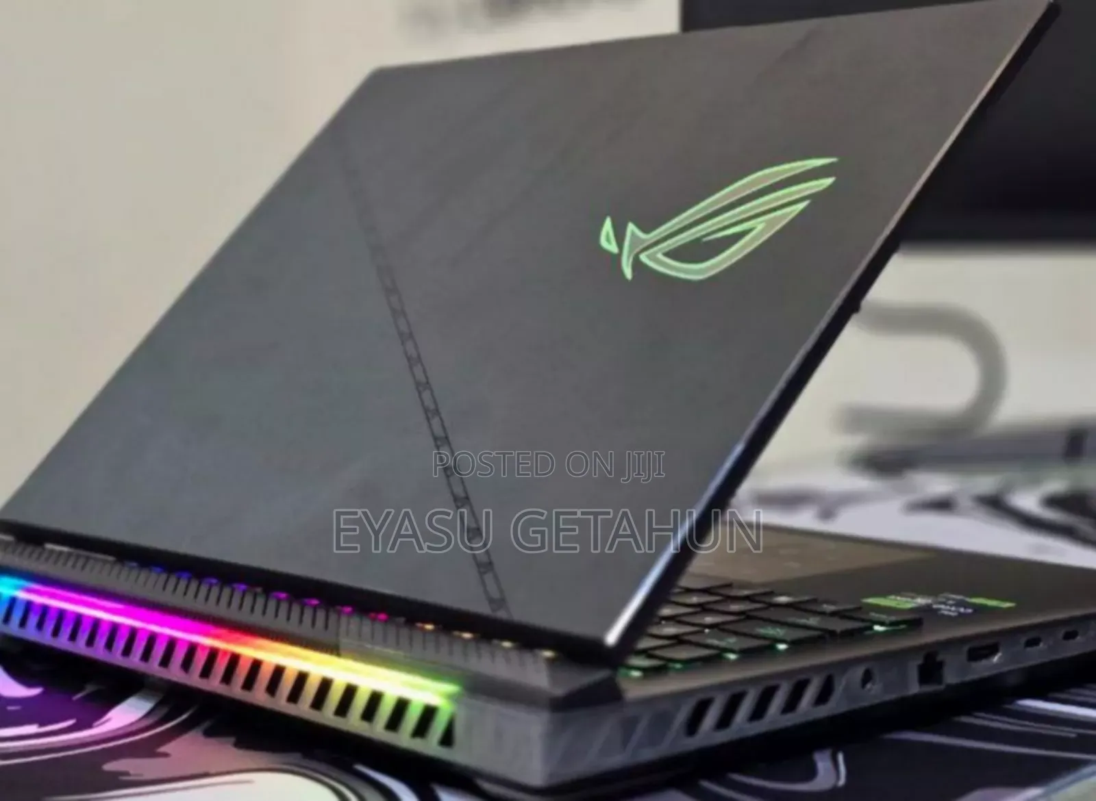 New Laptop Asus ROG Strix SCAR 15 32GB Intel Core I9 SSD 1T