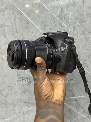 Photo - Canon 60d With 18-135mm