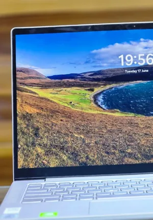 Photo - New Laptop Lenovo Yoga 3 16GB Intel Core I5 SSD 512GB