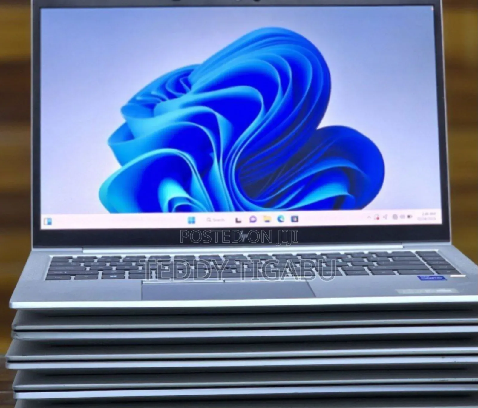 New Laptop HP EliteBook 840 G9 32GB Intel Core I7 SSD 512GB