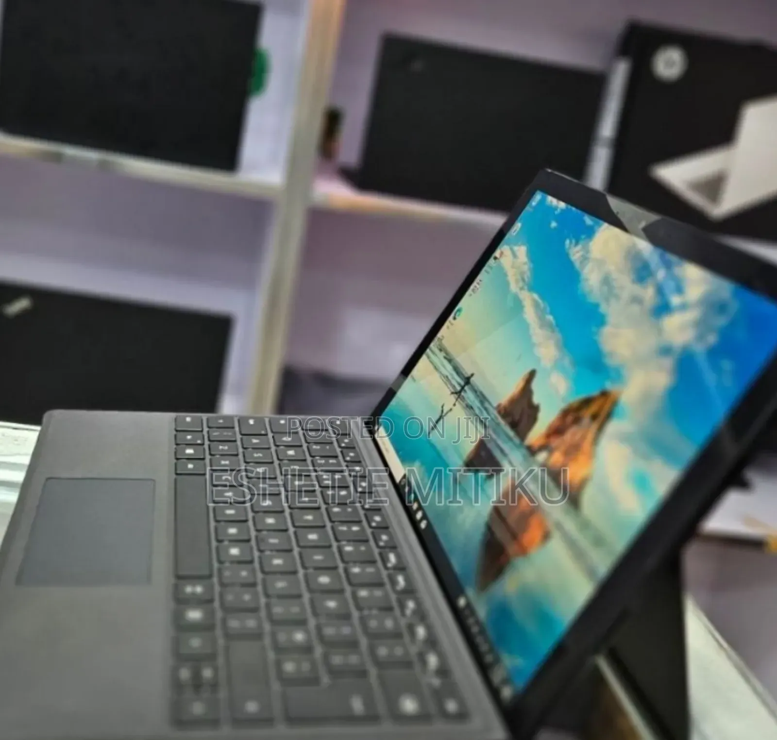 New Laptop Microsoft Surface Pro 7 16GB Intel Core I7 SSD 512GB