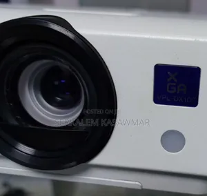 High Quality Sony Dx 102 Projector Brand New Sony