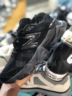 Photo - New Balance 6090 Black Quality Sport Sneakers
