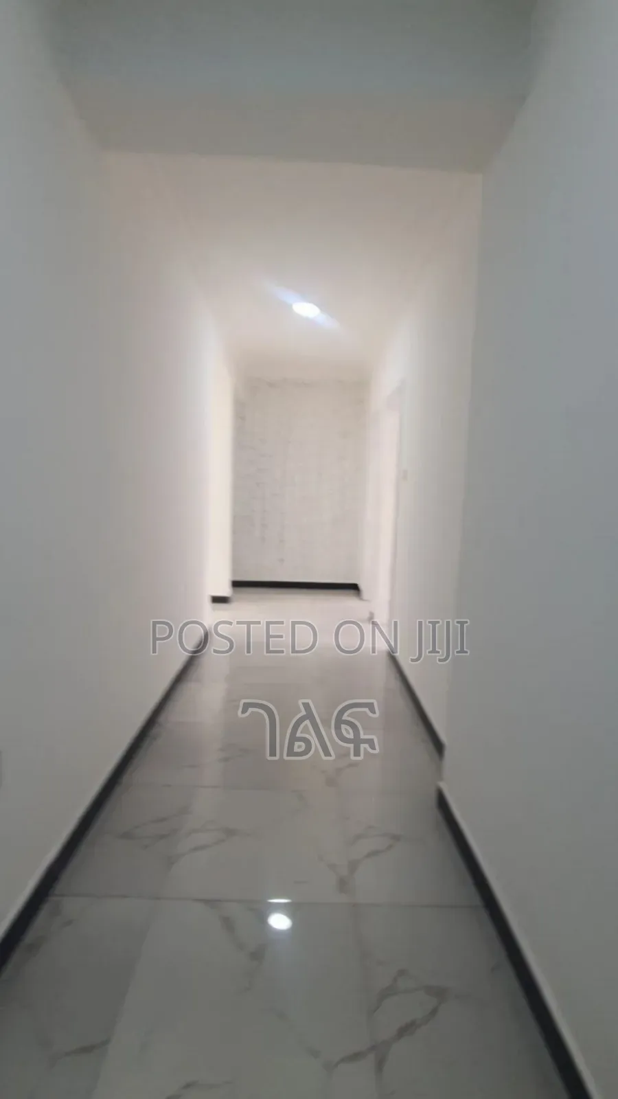 3bdrm Villa in የሚሸጥ ቪላ ሰሚት 250 ካሬ, Bole for sale