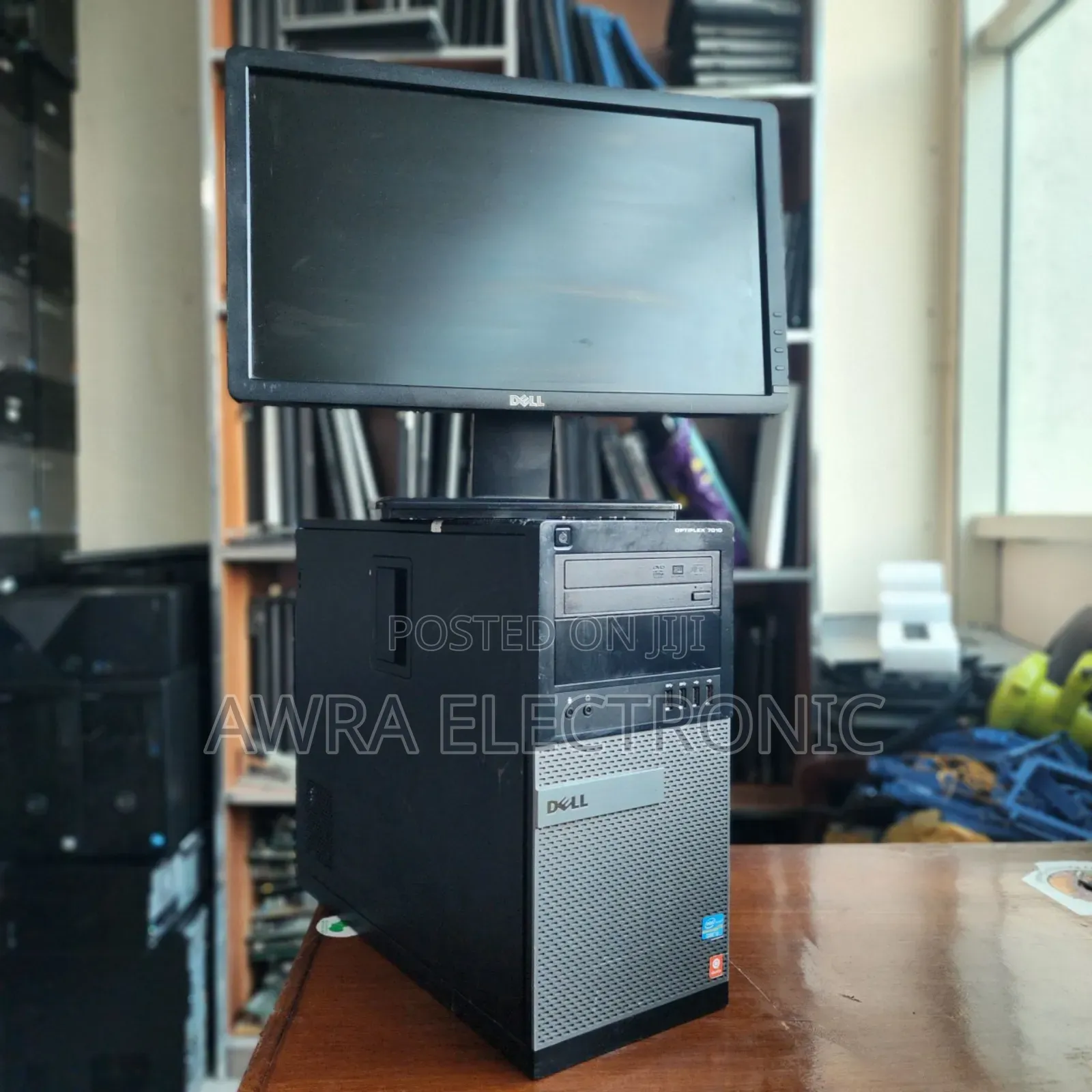 Desktop Computer Dell OptiPlex 790 4GB Intel Core I3 HDD 500GB
