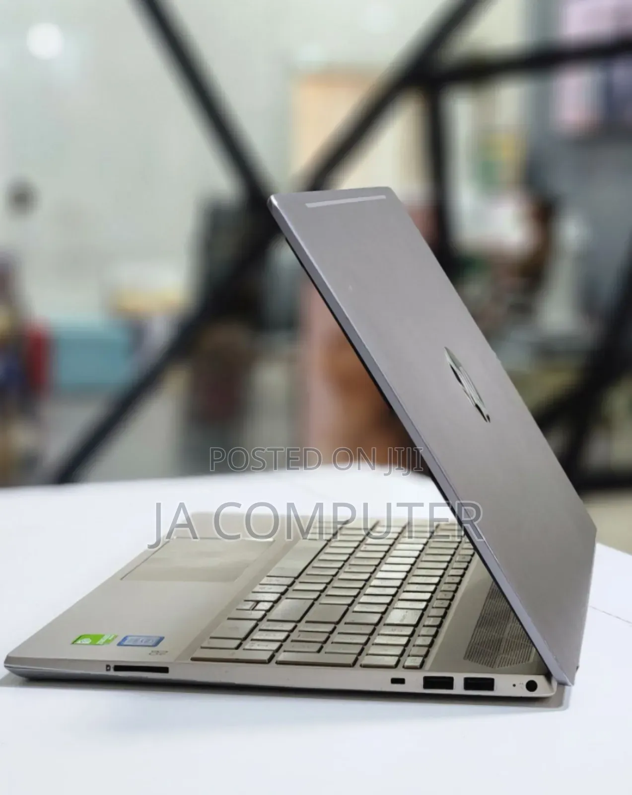 New Laptop HP Pavilion 15 8GB Intel Core I7 SSD 512GB