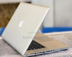 Laptop Apple MacBook Pro 2010 4GB Intel Core I7 SSD 512GB