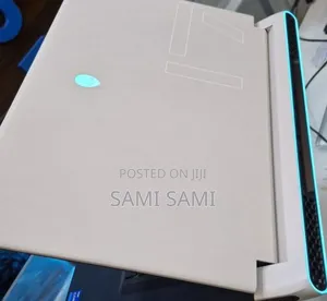 New Laptop Alienware M17x R2 32GB Intel Core I7 SSD 1T