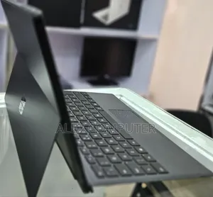 Photo - New Laptop Microsoft Surface Pro 7 16GB Intel Core I7 SSD 512GB