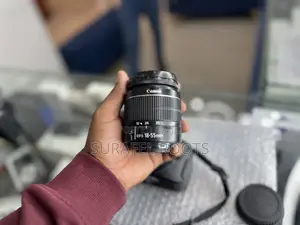 Eos 700 ‘D Can’Non Camera